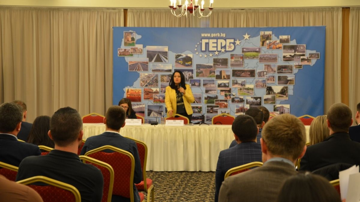 Лиляна Павлова: Това, което ни отличава от популизма на БСП, е това, че ние обещаваме реални неща