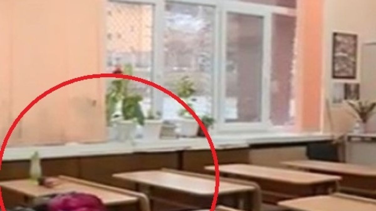 Това е най-тъжната СНИМКА от класната стая на починалата ученичка Габи
