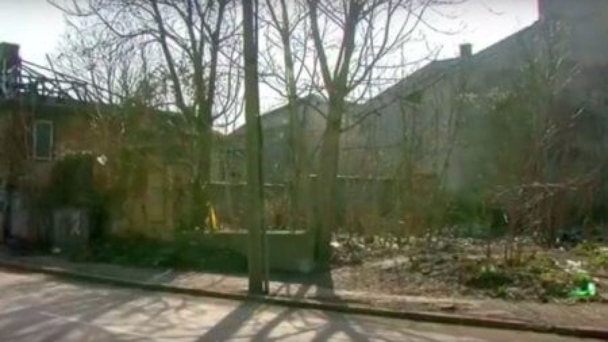 Русенци вдигнаха ръце от изоставен строеж на пъпа на града, общината нехае