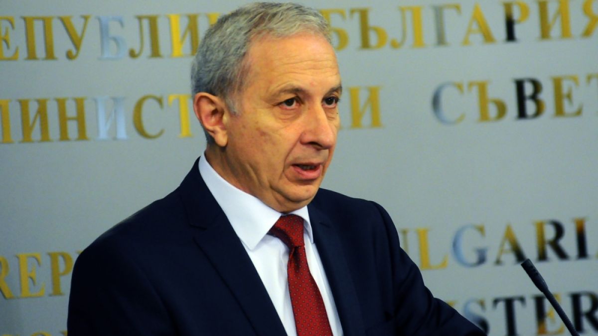 Герджиков рецитира на Шипка!