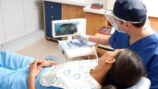 Мразите да посещавате зъболекарите, а имате сериозни проблеми? Ето го спасението 