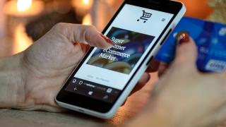 Предпазете се от радиацията от мобилни телефони с тези съвети на учените