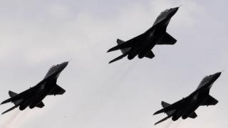 Шок в небето! Руски самолети бомбардираха "Ислямска държава" в Сирия, но се оказа, че са направили голяма грешка...
