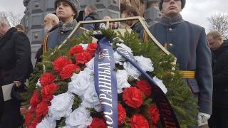 Ексклузивно от Москва за БЛИЦ: Вижте как почетоха 3-ти март българите в Русия! (СНИМКИ)