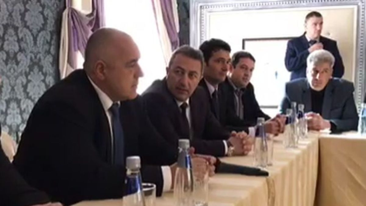 Борисов се закани на ГЕРБ Смолян, че ще им спре партийната субсидия, ако... (ВИДЕО)