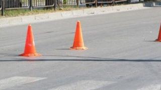 Володката помете баба на пешеходна пътека