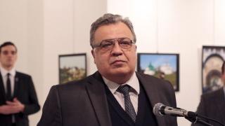 Горещо от Анкара! Задържаха красива руска проститутка, свързана с убиеца на посланик Карлов (СНИМКА)