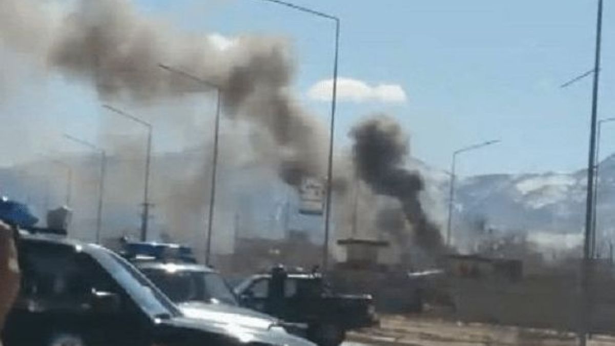 Втора експлозия във военната болница в Кабул, ето какво се знае за кървавите атаки (СНИМКИ/ВИДЕО)