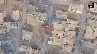 Велика саможертва! Иракски командос препречи пътя на камикадзе с бомба, за да спаси другарите си (ВИДЕО)