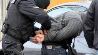 Зрелищен арест: Закопчаха 27-годишния Даниел с пико до автогарата в Поморие