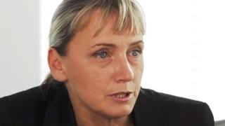 Зам.-кметицата на Хасково попиля Елена Йончева в отворено писмо: Нито сте ми скъпа, нито сте ми другарка! 