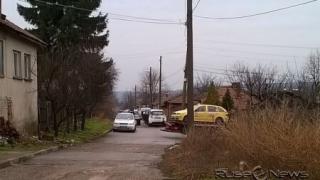 Първи СНИМКИ от мястото, където бе открит закланият таксиметров шофьор  