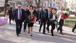 Корнелия Нинова недоволна от отговора на Борисов за Ердоган, отправи от Хасково мрачно предупреждение 