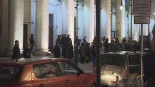 Руски медии гръмнаха: В София евакуираха над 600 души по време на една от най-известните ни опери