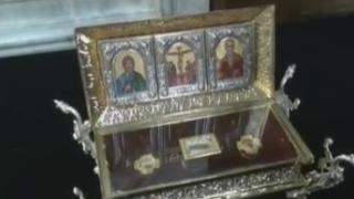 Покланяме се пред частица от Светия кръст в Бургас