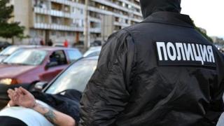 Извънредно в БЛИЦ! Зрелищна спецакция срещу наркодилъри в столицата, има арестувани! (СНИМКИ)