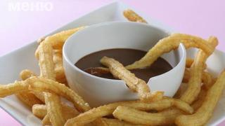 Ох, че вкусно! Опитайте този вълшебен чурос с шоколад и канела