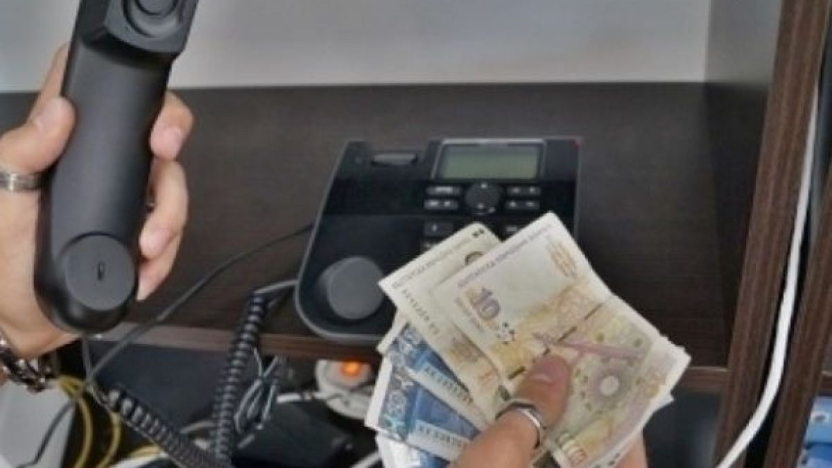 Арестуваха в Сливен трима ало измамници, шетали в цялата страна 