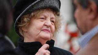 Тумор мъчи голямата актриса Таня Лолова