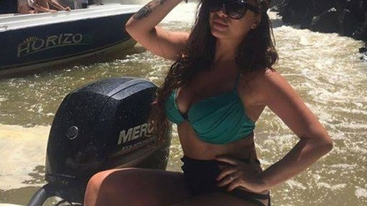 Няма да повярвате какво голямо нещо хвана тази пловдивска красавица (СНИМКА)