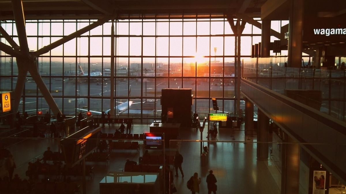 Без лаптопи и таблети в самолетите до Лондон 