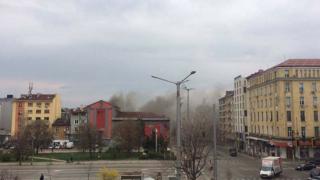 Сградата на "Син Сити" пламнала след умишлен палеж? Бившата култова дискотека се оказва много апетитна хапка