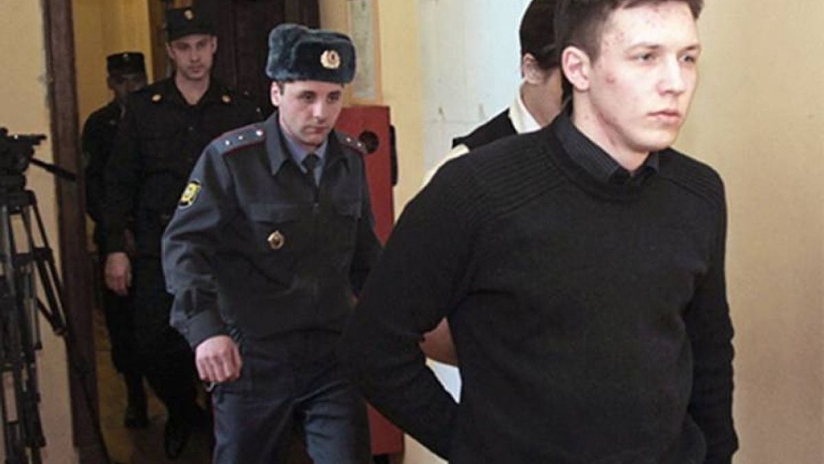 Възмездие! Намериха мъртъв човекоядеца-сатанист Максим, който опече ученичка във фурна (18+)