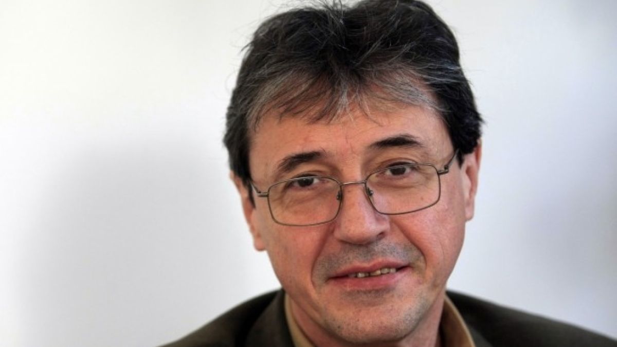 Политологът проф. Антоний Тодоров разкри какво според него е необходимо за евентуално съставяне на широка коалиция