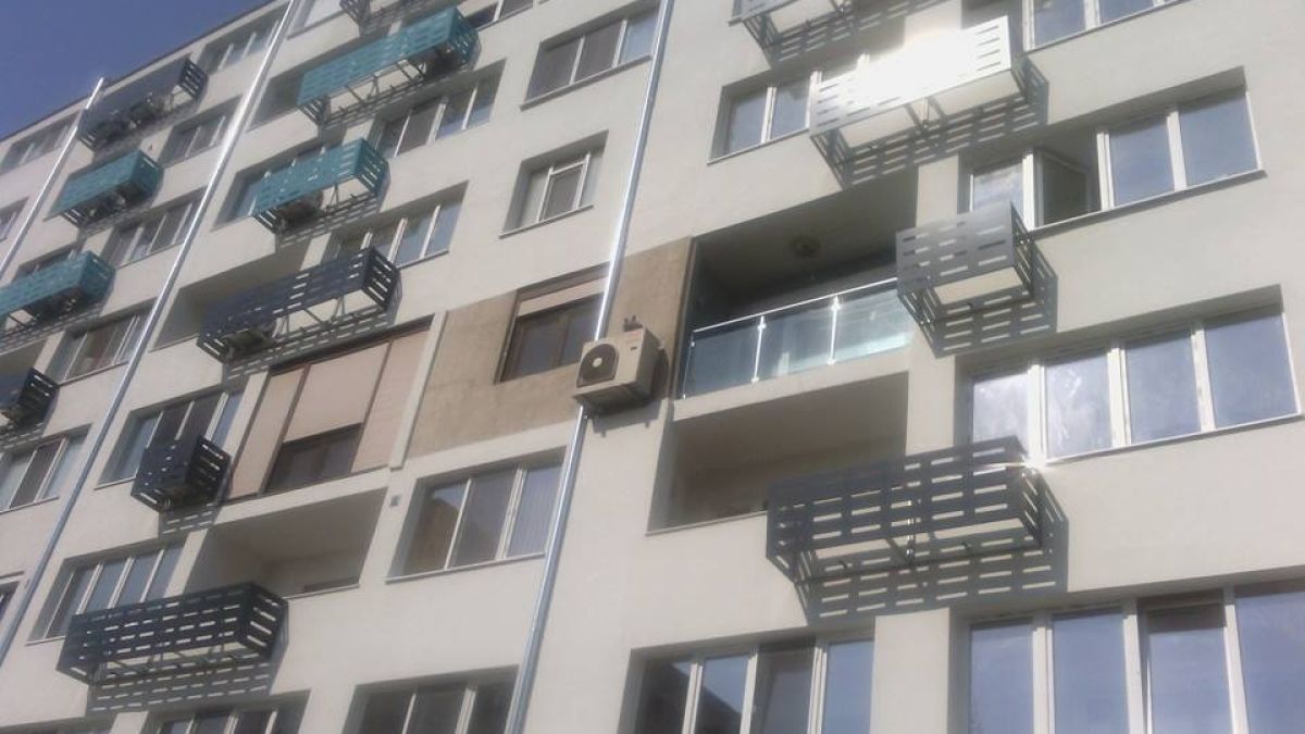Защо този апартамент в бургаския ж.к.”Славейков” изглежда така? 