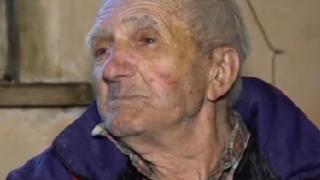Пребитият дядо Георги: Страшно нещо, страшен бой, удари, юмруци. Аз пищя като звяр, но те бяха увеличили телевизора, за да не чуе никой (ВИДЕО)