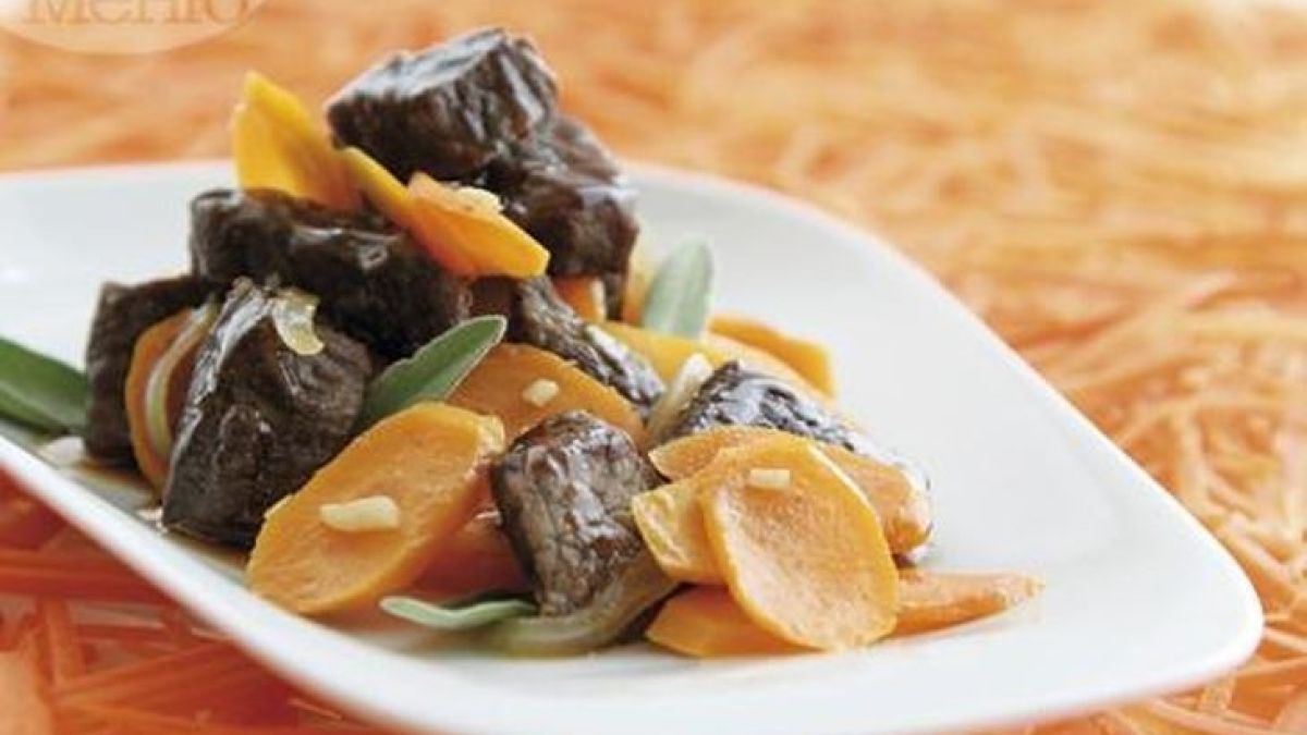Вкусничко! Истинско удоволствие за всичките ви сетива, опитайте това телешко задушено с моркови