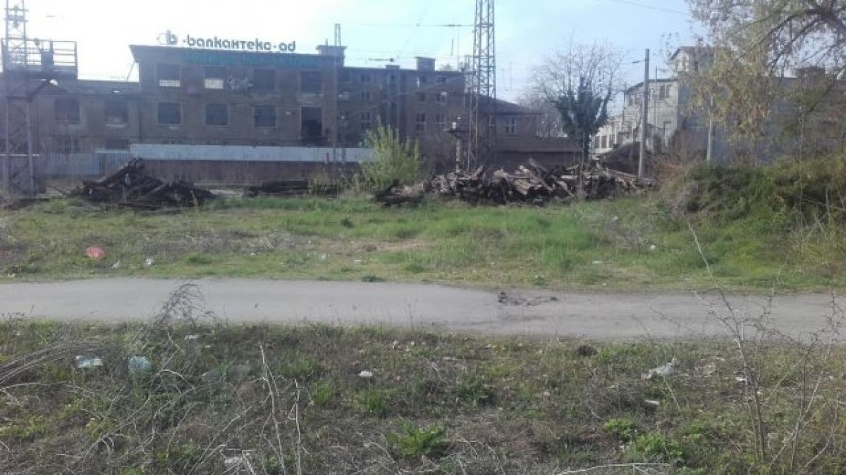 Ех, ако имаше за всички такава държавна работа... Аз се правя, че работя, те се правят, че ми плащат (СНИМКИ)