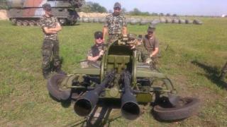 Експерти на Bellingcat сензационно: Специално боядисване издава украинския "Бук" в Донбас, свалил "Боинга" с близо 300 души на борда (ВИДЕО)