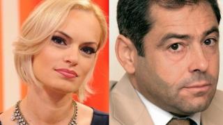 Ива Екимова се намърда в леглото на бивш политик!