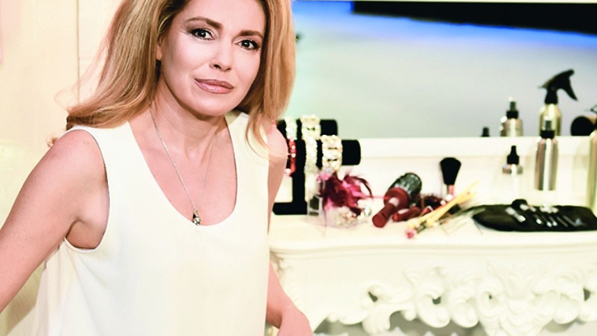 Само пред "ШОУ! Ернестина Шинова разкри за голяма лична драма, която е преживяла!