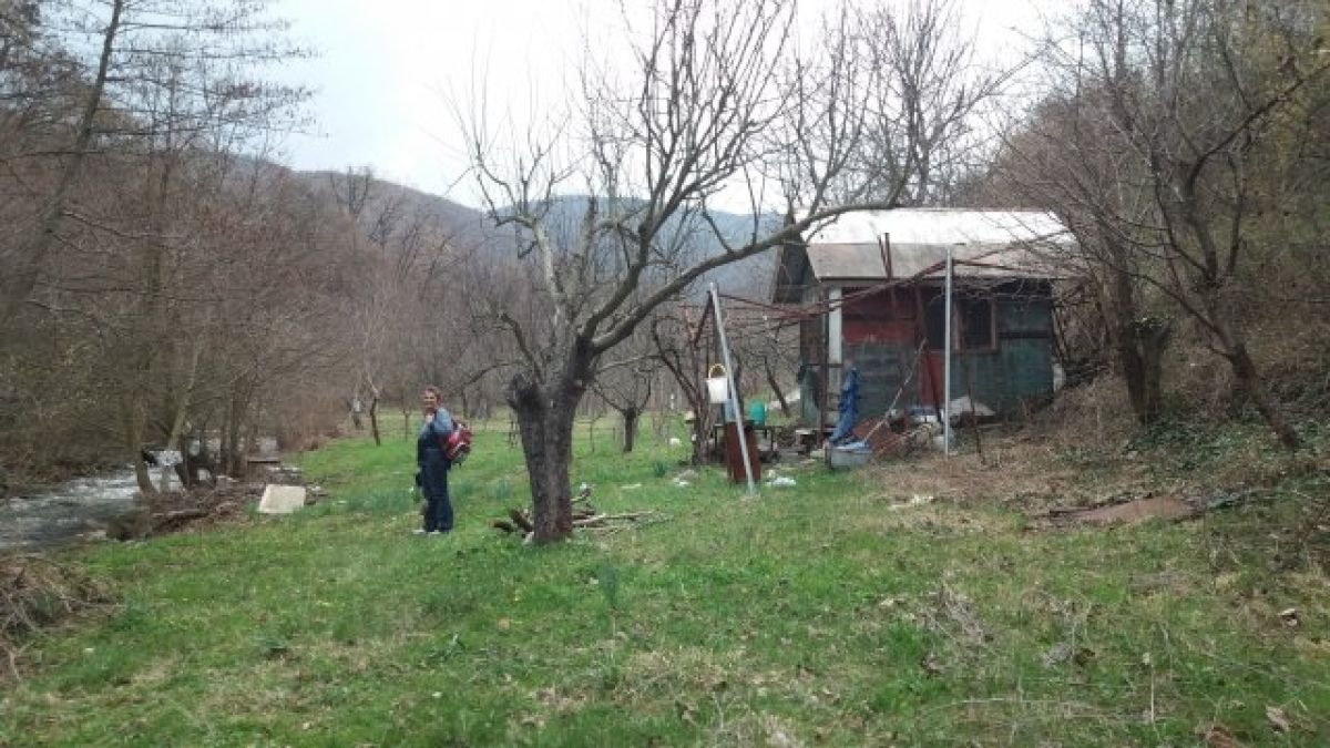 Дядо вдигна имение за туристи край Храбрино (СНИМКИ)
