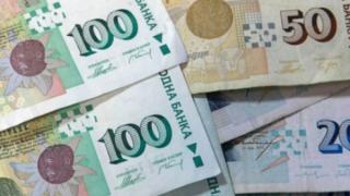 Криза ли? Харчим над 1,2 милиарда лева за пътувания