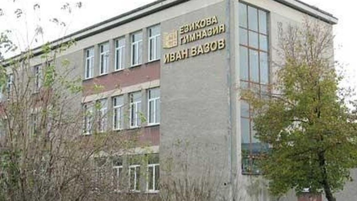 Директорката на училището, където учел Михаил с изненадващи разкрития за седмицата преди стрелбата!