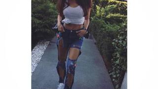 Алисия тръгна с потниче за 5 лева, а иначе я закичиха с титлата „Модна икона“ (СНИМКА)