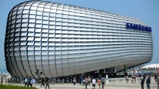 Паника в сграда на Samsung в Сеул! Полицаи търсят експлозиви