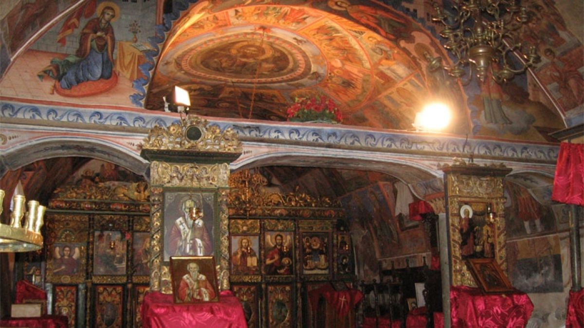 Историята на един от малкото свещеници от ромски произход в България