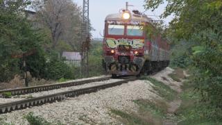 Влакът от Пловдив за Пещера се изпари, изпратиха автобус, но... за половината пътници