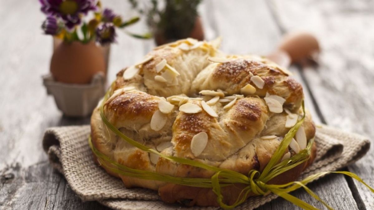 Как се прави вкусен козунак по добруджански?