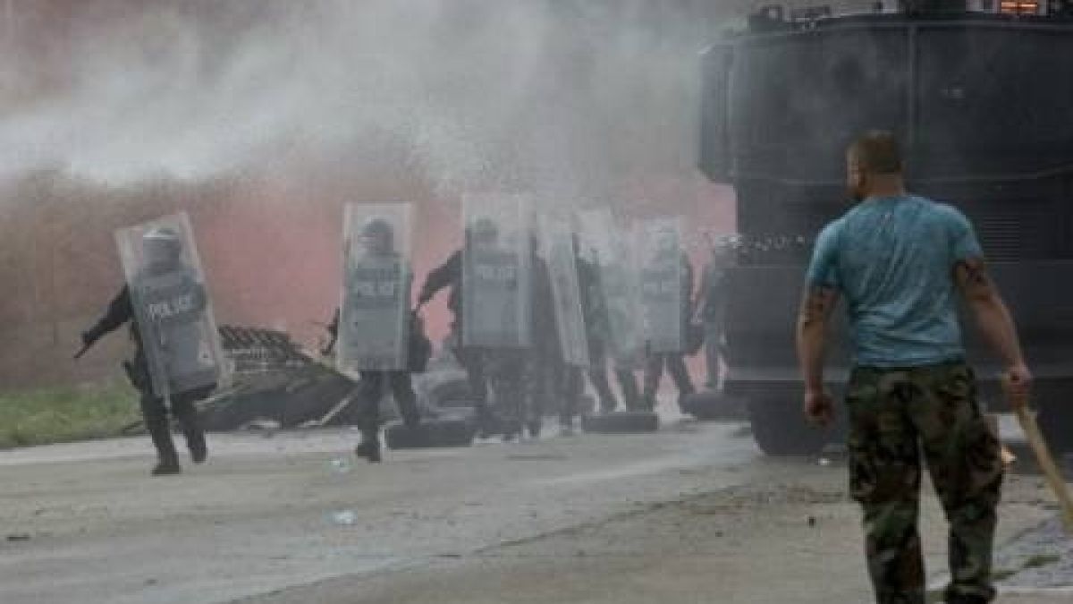 Паника в Косово: Готвят масови атаки срещу големи политици в страната! 
