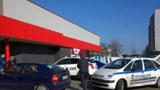 Прекратиха разследването на банковия обир в Бургас, бандитите се измъкнаха с над 150 бона