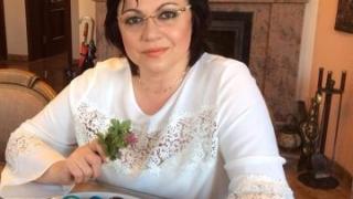 Нинова: Нека светлината на Христовото Възкресение ни даде здраве, мъдрост и съзидание