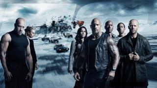 Светът полудя по "Бързи и яростни 8", само в премиерния си уикенд филмът събра...
