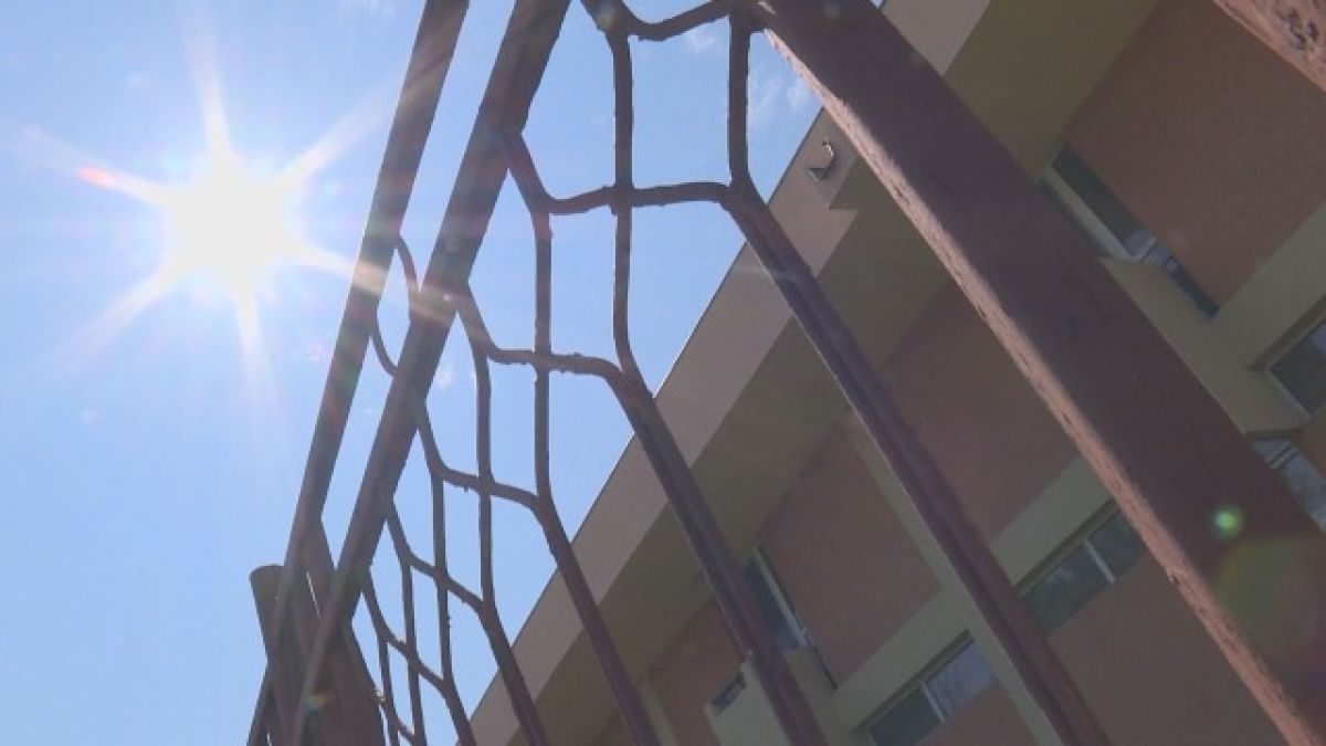 Изплуваха нови скандални разкрития за хосписа на ужасите в Елин Пелин 