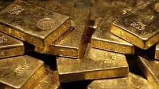 Таксиджии върнаха забравени в колите им 44 кила злато и 20 000 долара