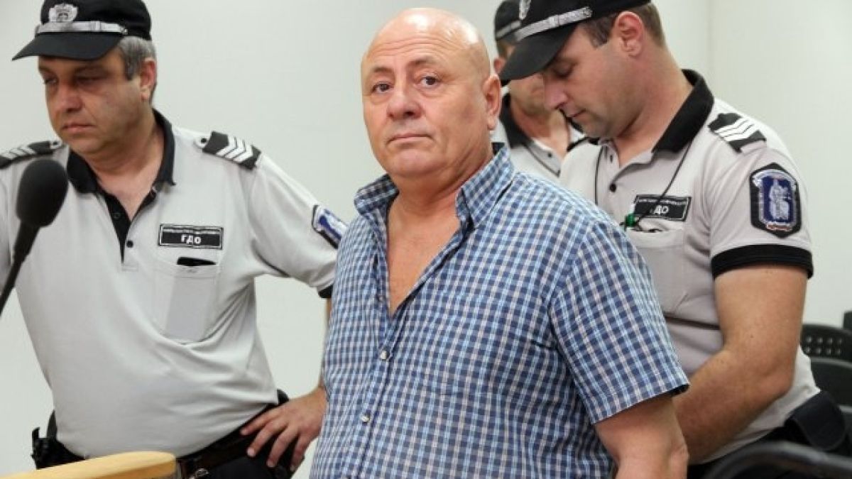 Правнучката на прочут пловдивски банкер и роднина на Соломон Паси върти печатница за фалшиви документи 